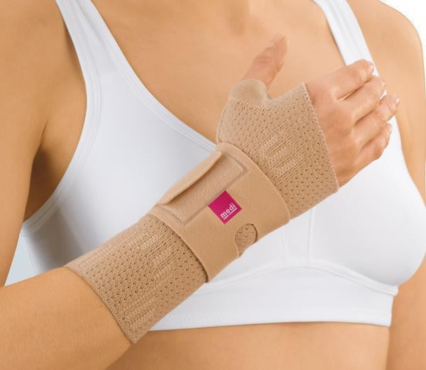 medi Manumed Active Wrist Support, Clearance