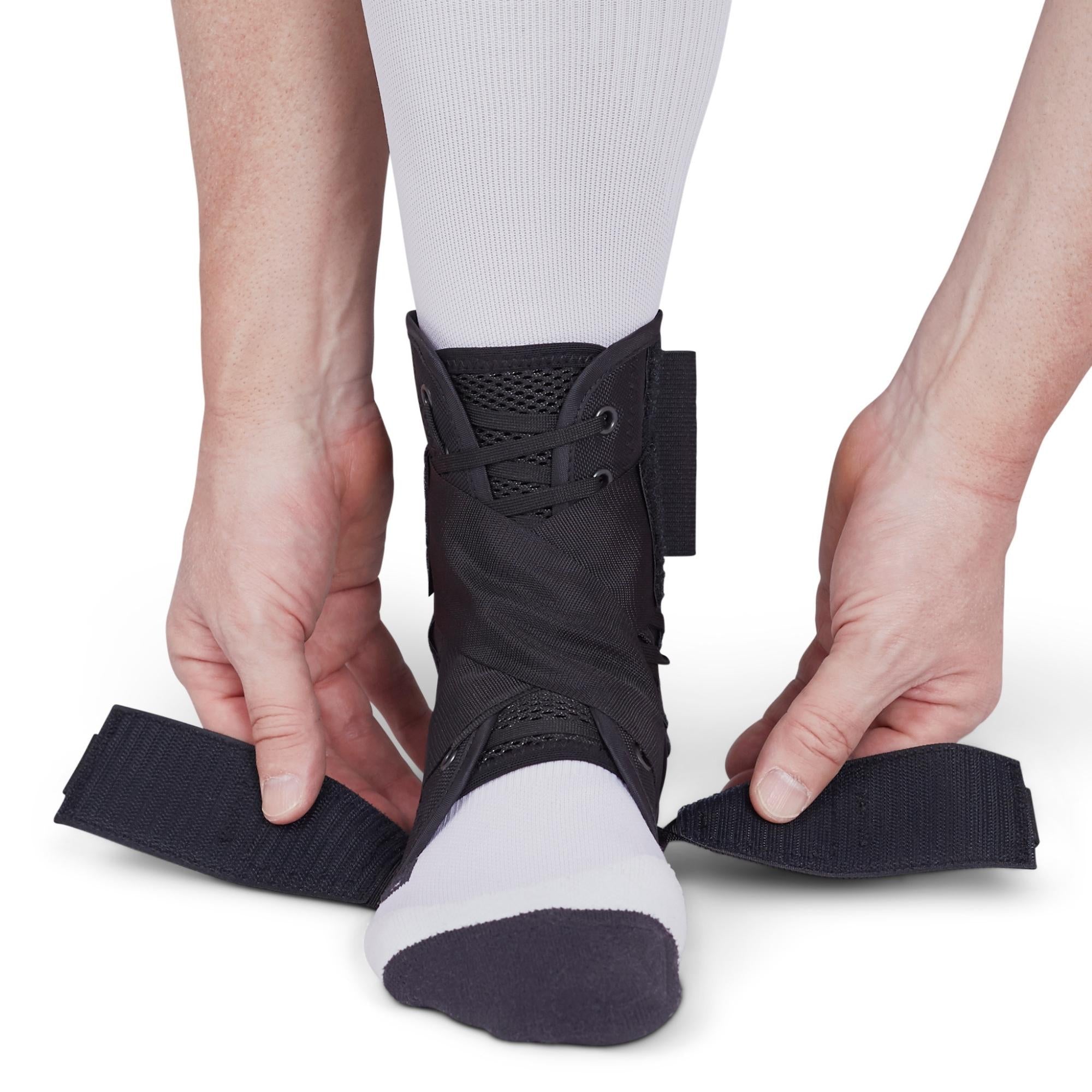 medi protect Swift Lace Ankle Support